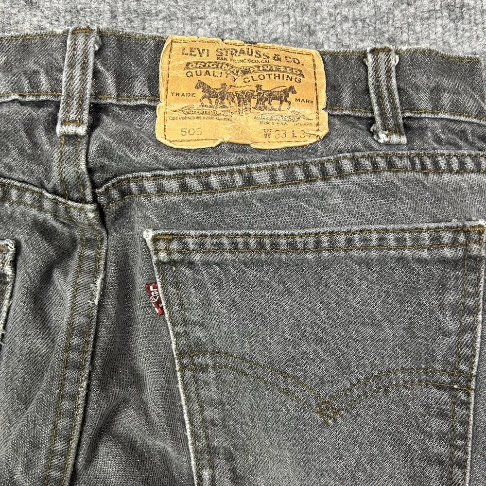 Vintage Levi's 505 Jeans Men's Black Denim Pocket Classic USA Made - 33X34